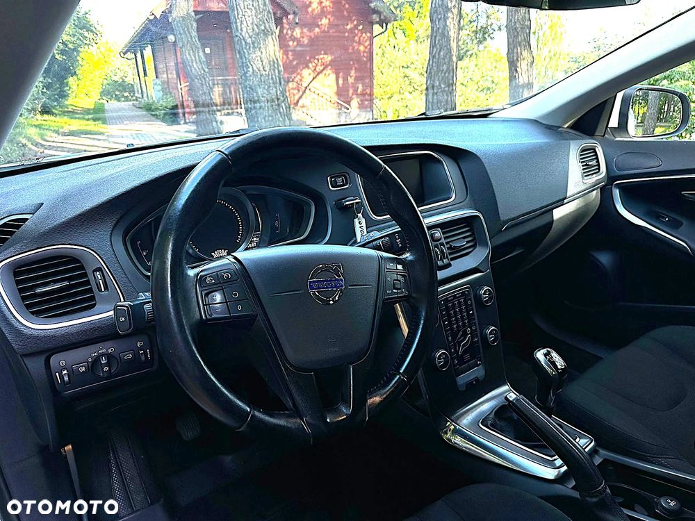 Volvo V40 D2 Kinetic - 10