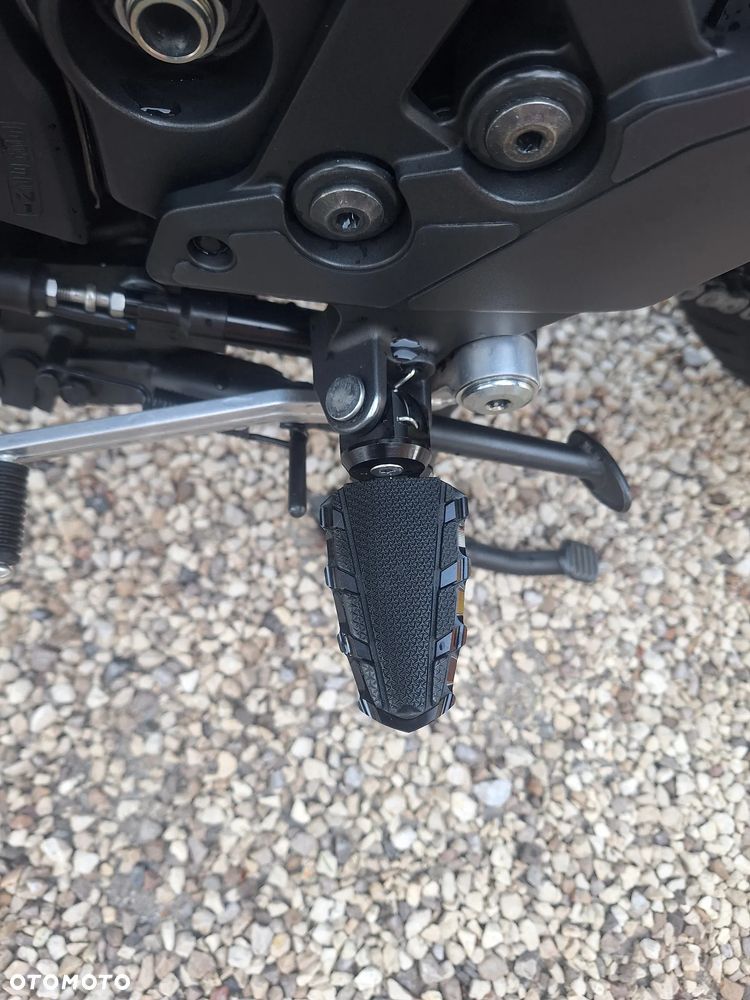 Kawasaki Versys 1000 - 9