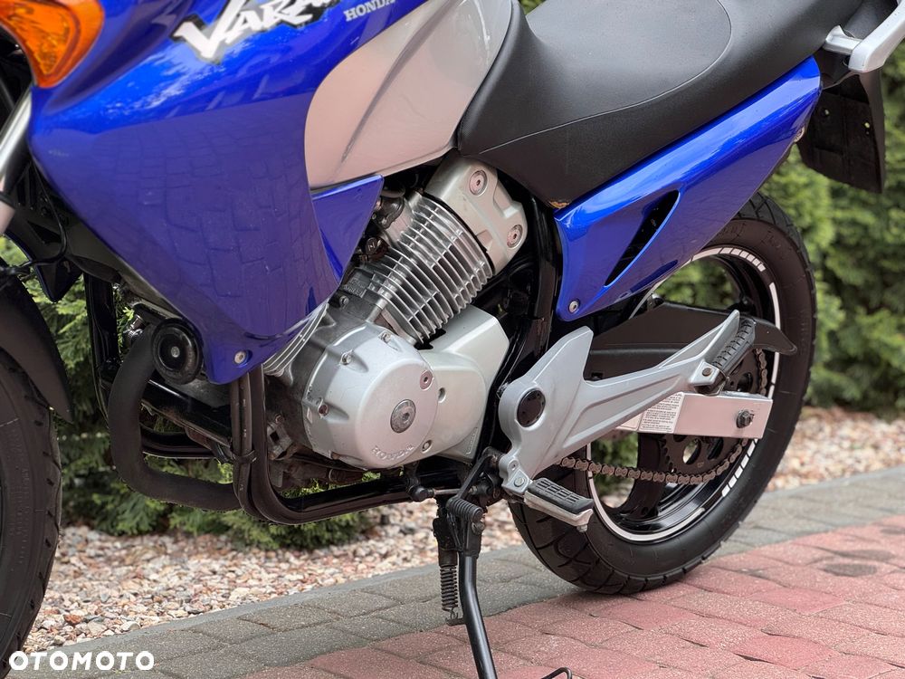 Honda XL - 17