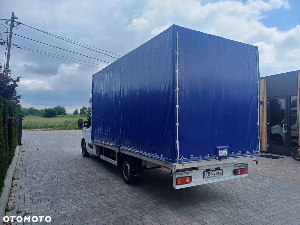 Renault Master 10 palet na poduszkach - 8