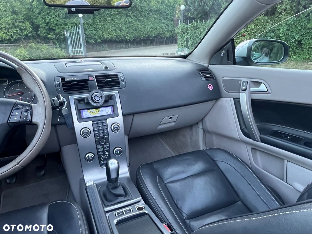 Volvo C70 2.4D5 Summum - 10