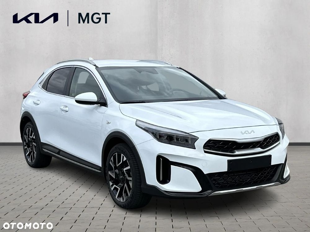 Kia XCeed 1.5 T-GDI M DCT - 2