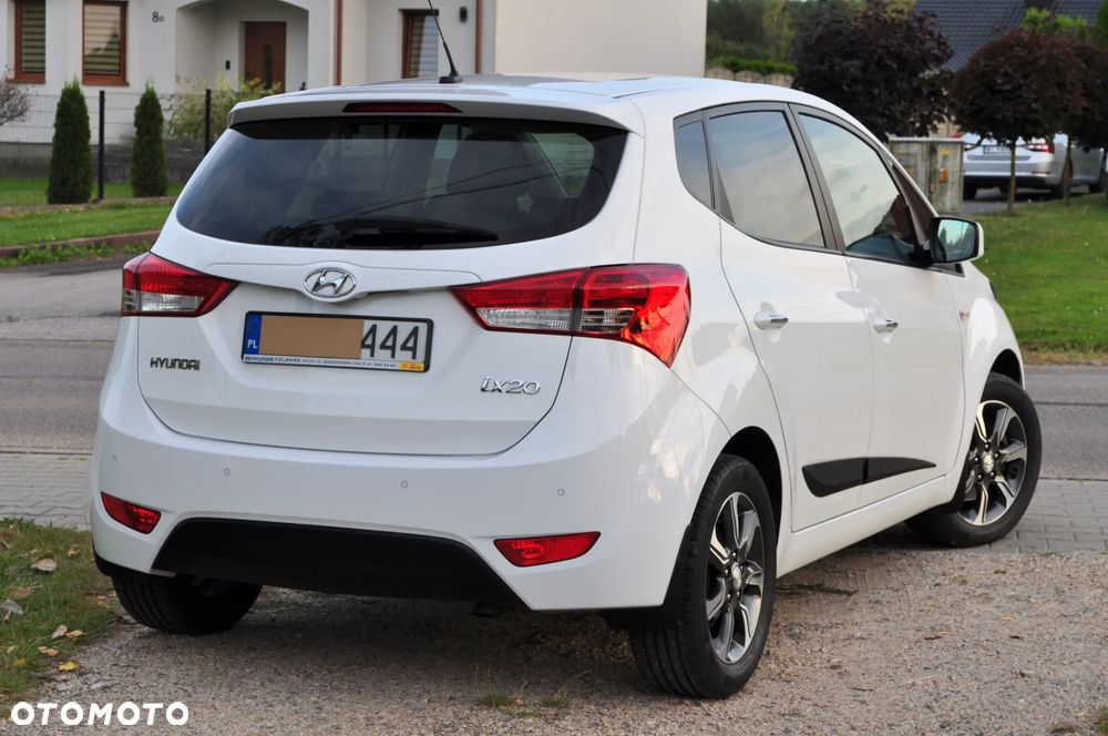 Hyundai ix20 1.6 Premium - 4