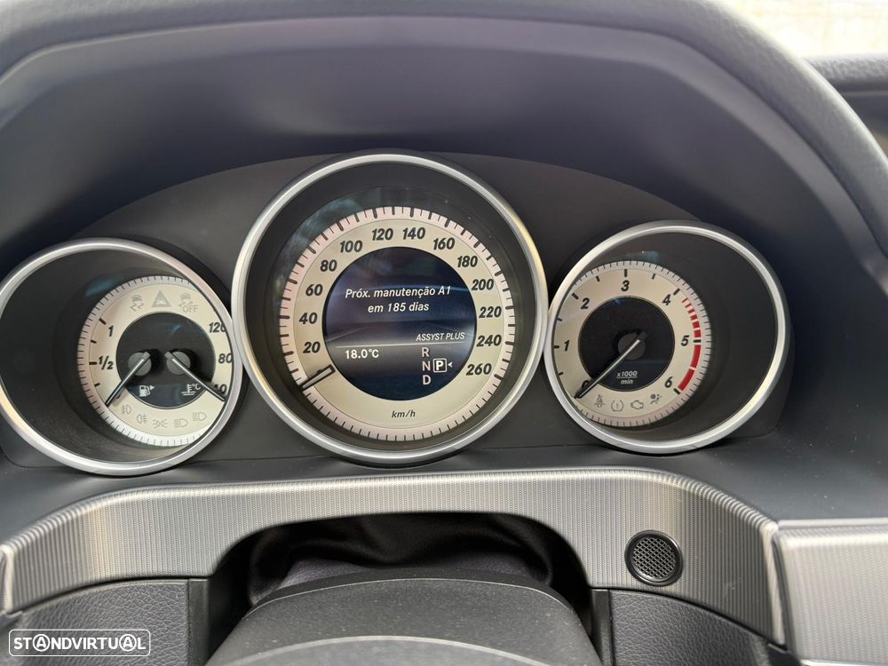 Mercedes-Benz E 220 CDI Avantgarde BE Auto. - 15