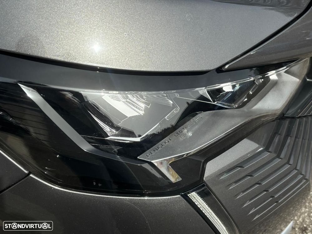 Peugeot 3008 1.6 Hybrid Allure Pack e-EAT8 - 4