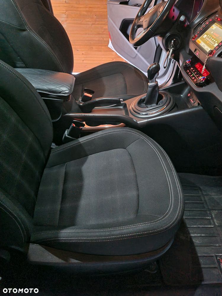 Kia Sportage 1.6 GDI L 2WD - 17