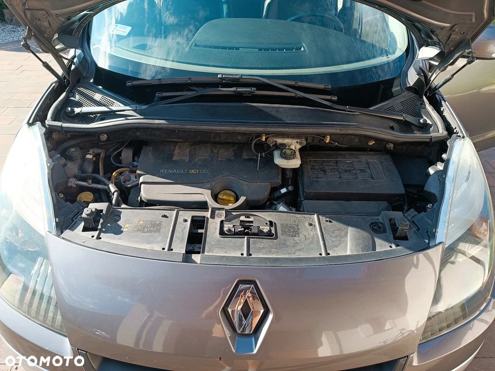 Renault Scenic - 8