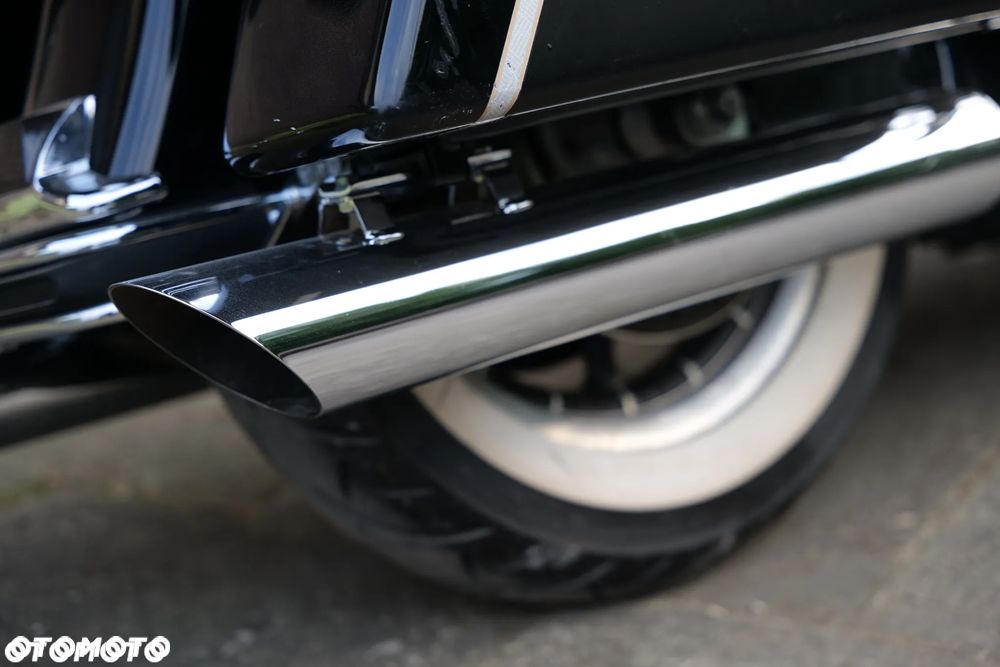Harley-Davidson Touring Road King - 16