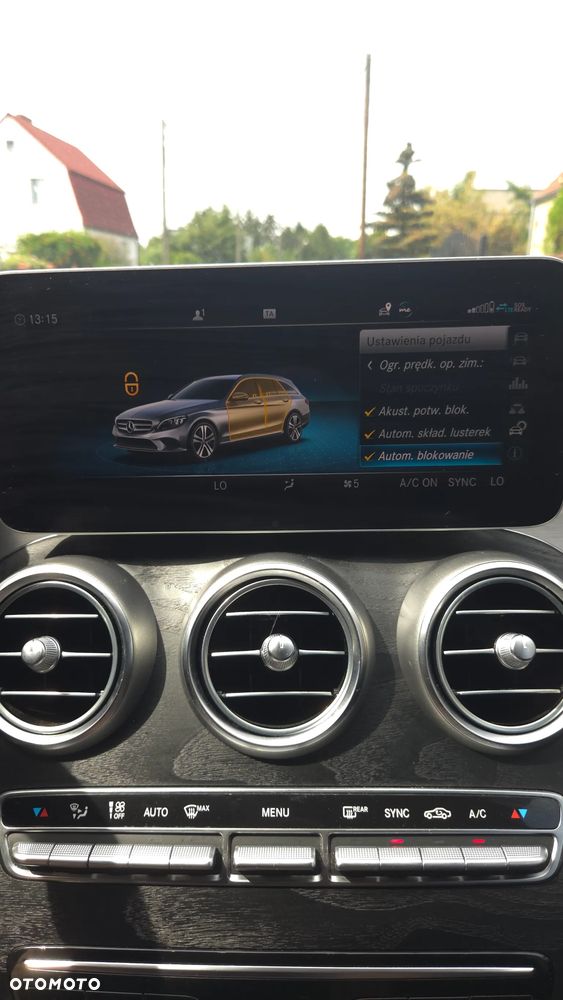 Mercedes-Benz Klasa C 200 d 9G-TRONIC - 27