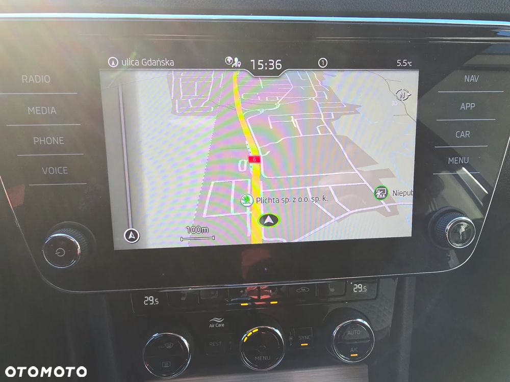 Skoda Superb 1.5 TSI Ambition DSG - 23