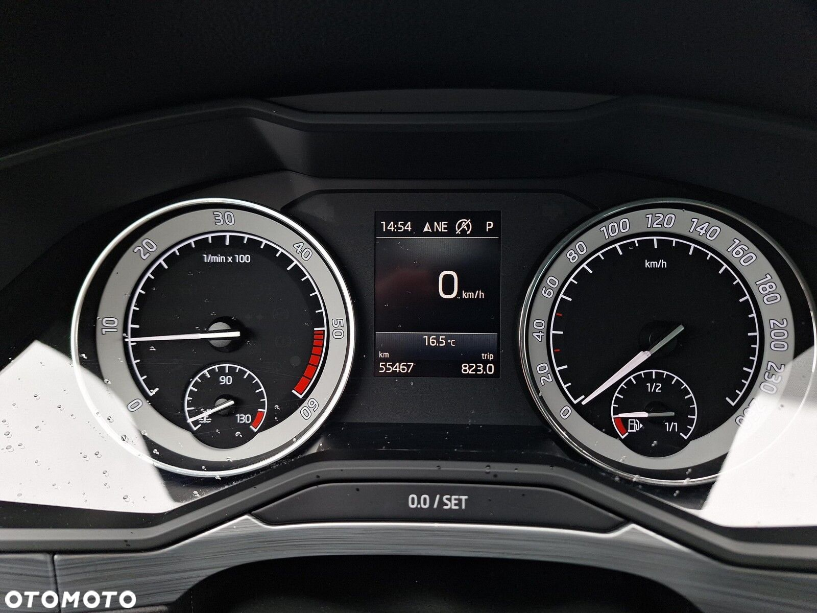 Skoda Superb 2.0 TDI SCR 4x4 Ambition DSG - 17
