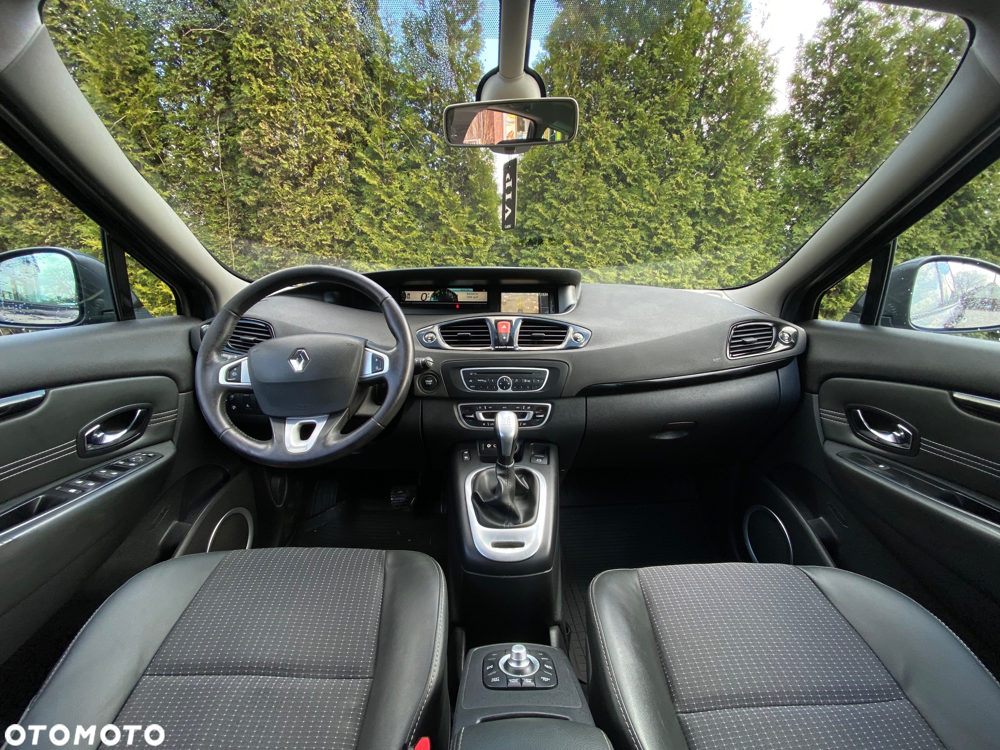 Renault Grand Scenic 2.0 16V 140 CVT Dynamique - 11