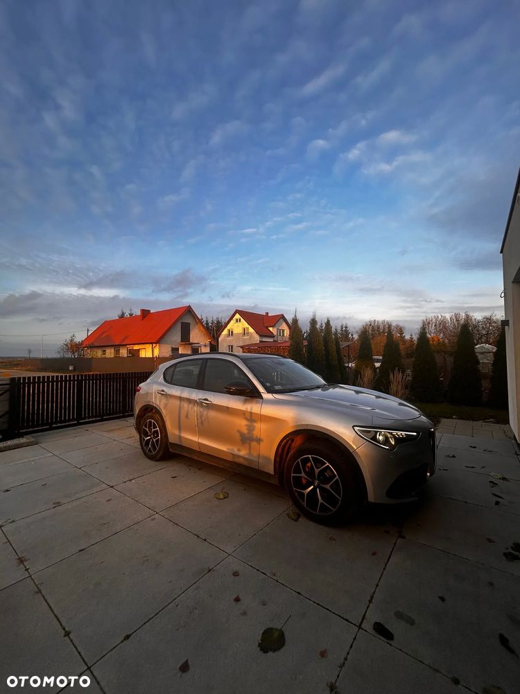 Alfa Romeo Stelvio 2.0 Turbo Executive Q4 - 3