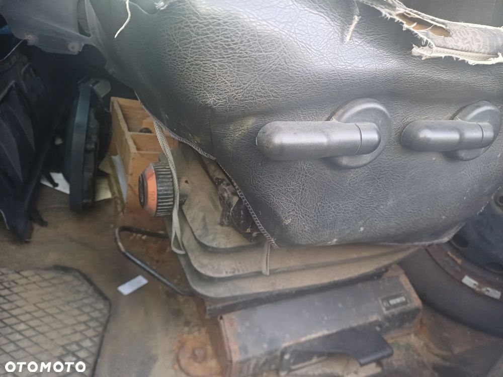 Renault MASCOTT - 12