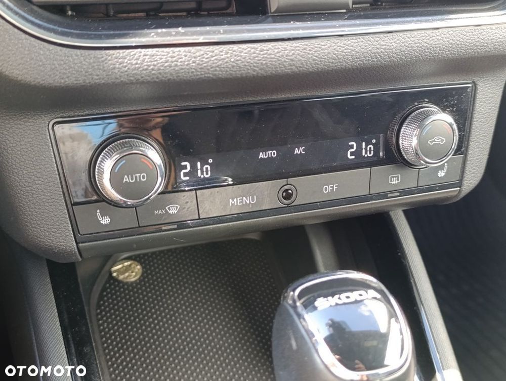 Skoda Kamiq 1.0 TSI Style DSG - 33