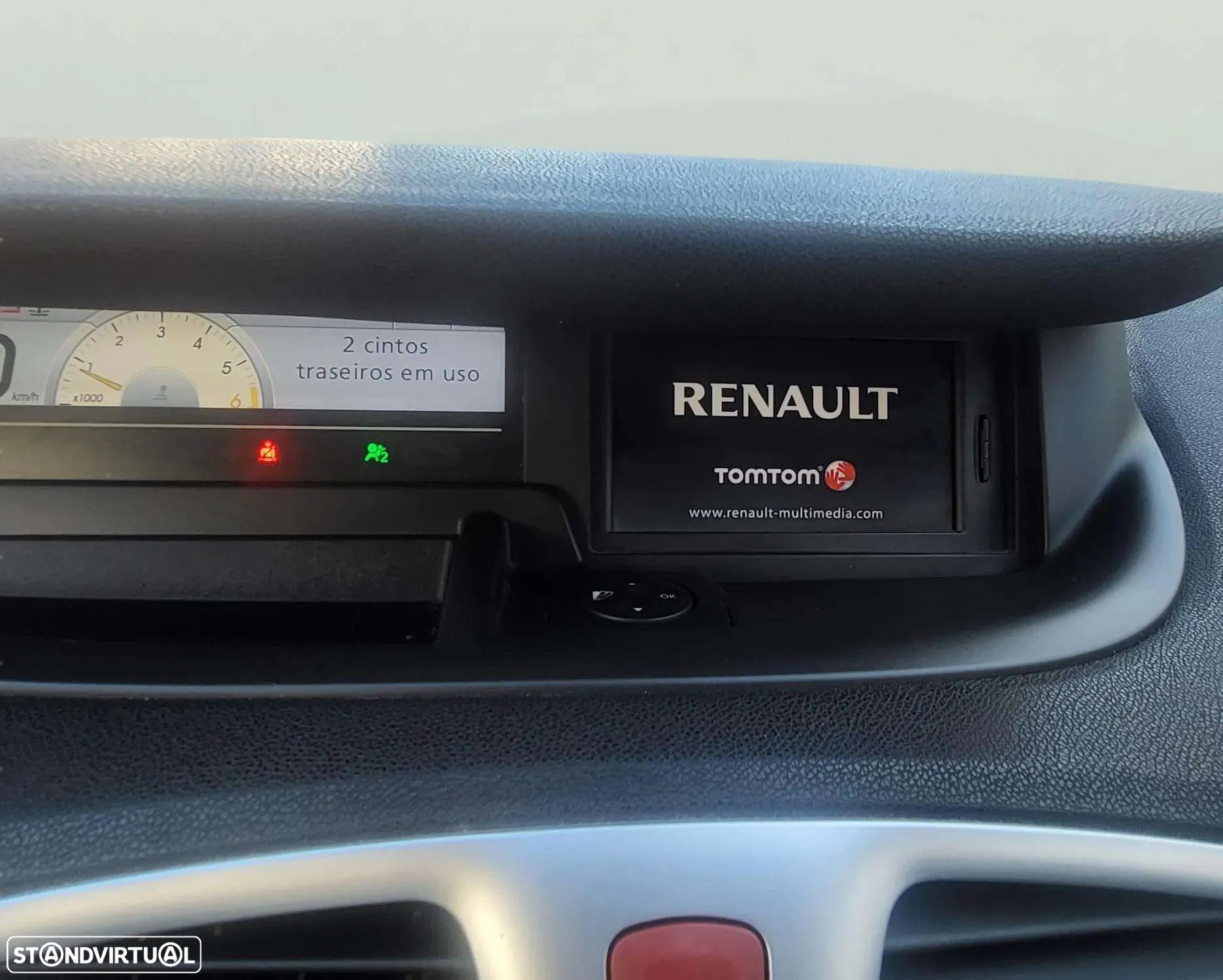 Renault Scénic 1.5 dCi Dynamique S - 18