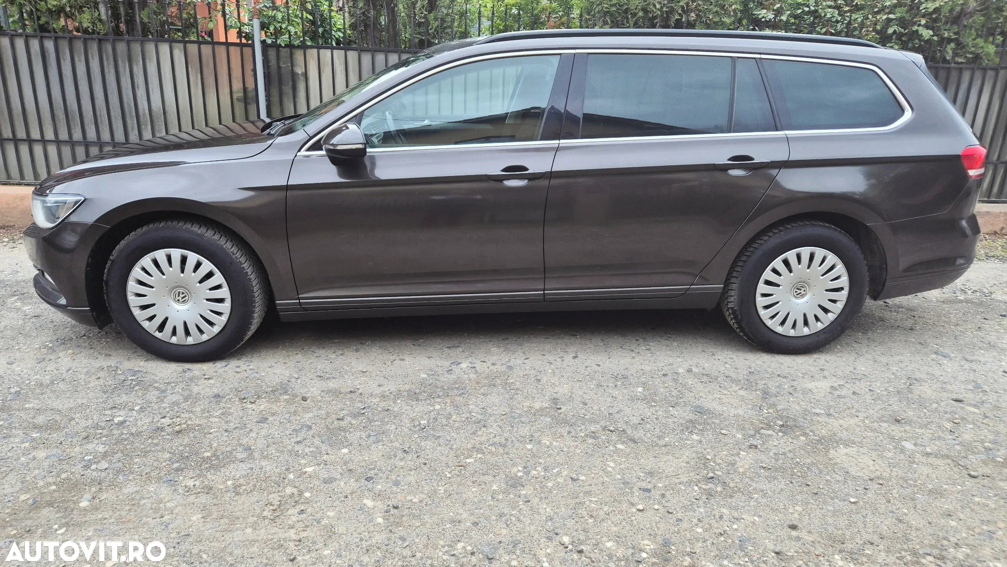 Volkswagen Passat Variant 2.0 TDI DSG Comfortline - 5