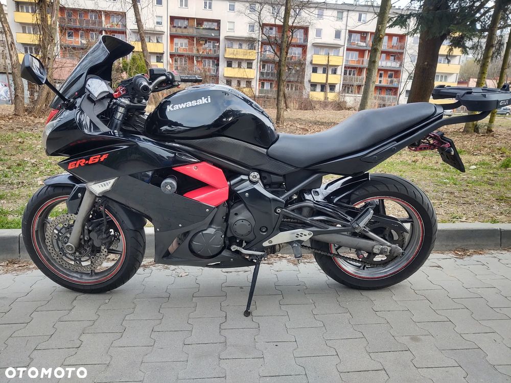 Kawasaki ER - 3