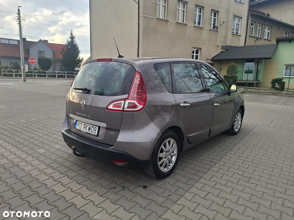 Renault Scenic - 11