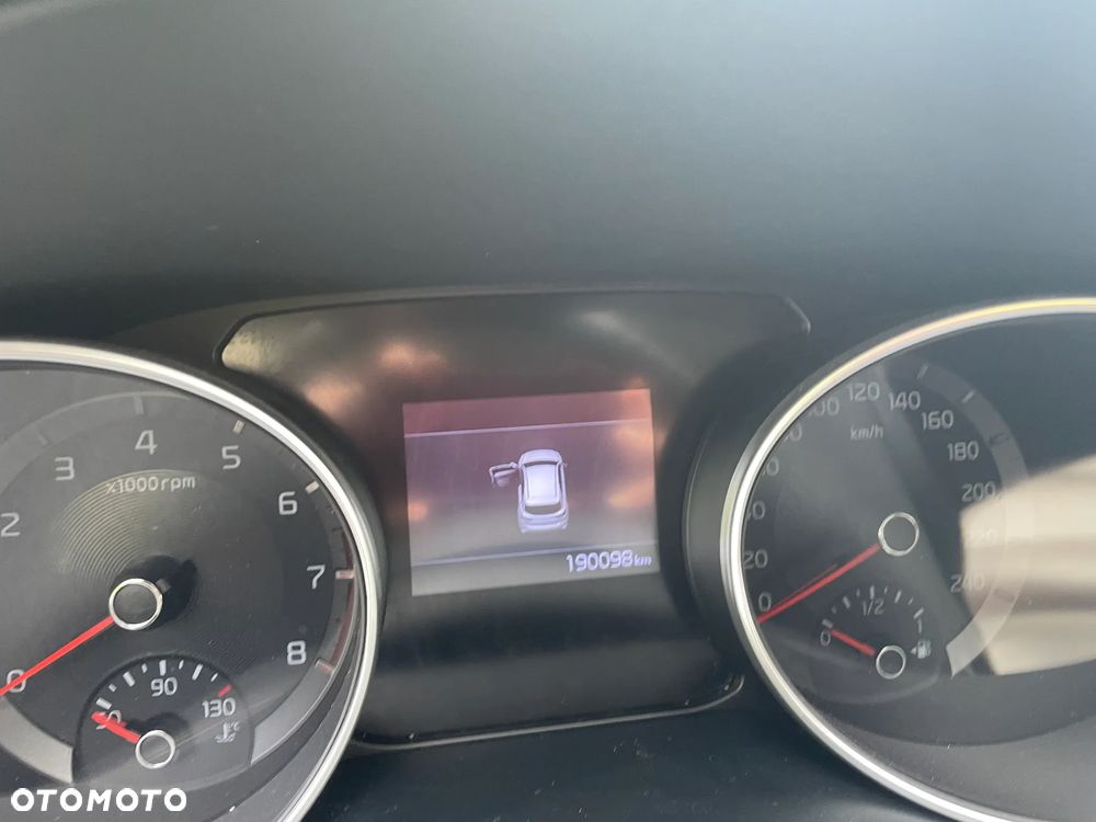 Kia Ceed 1.5 T-GDI M - 14