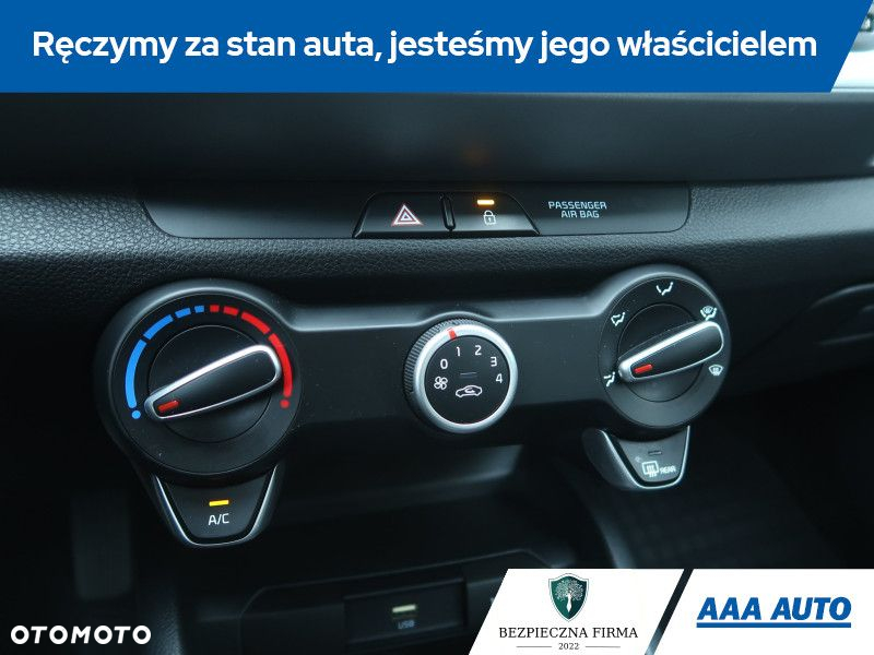 Kia Stonic - 16