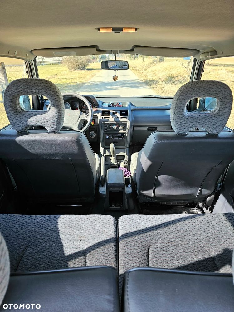 Mitsubishi Pajero 2.5 TD GL - 13