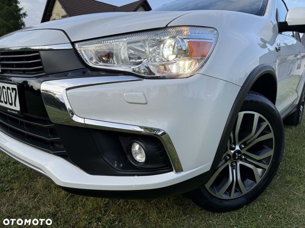 Mitsubishi ASX 1.6 Intense Plus Navi Blue Edition - 8