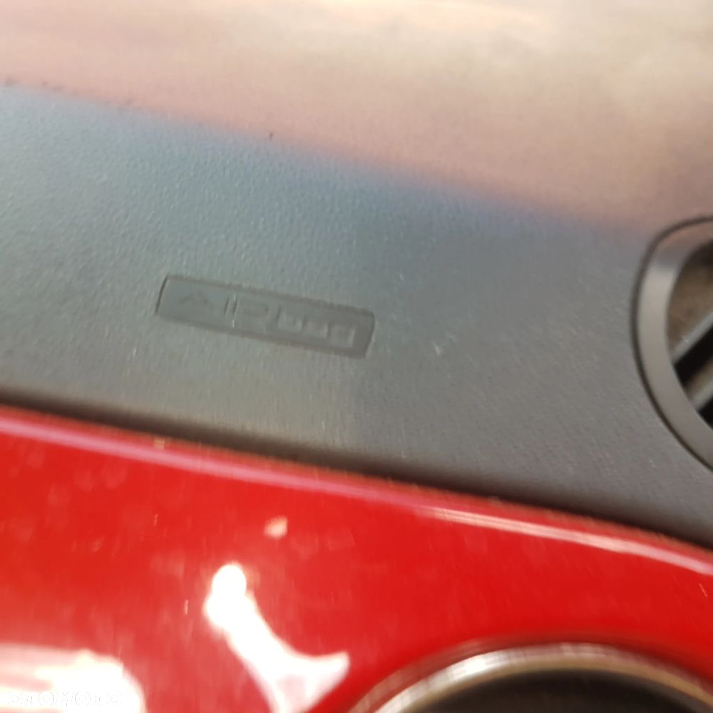 nakładka dekor z deska rozdzielcza czerwona fiat 500 przed lift DESKA ROZDZIELCZA KONSOLA KOKPIT EU FIAT 500 08-15 - 7