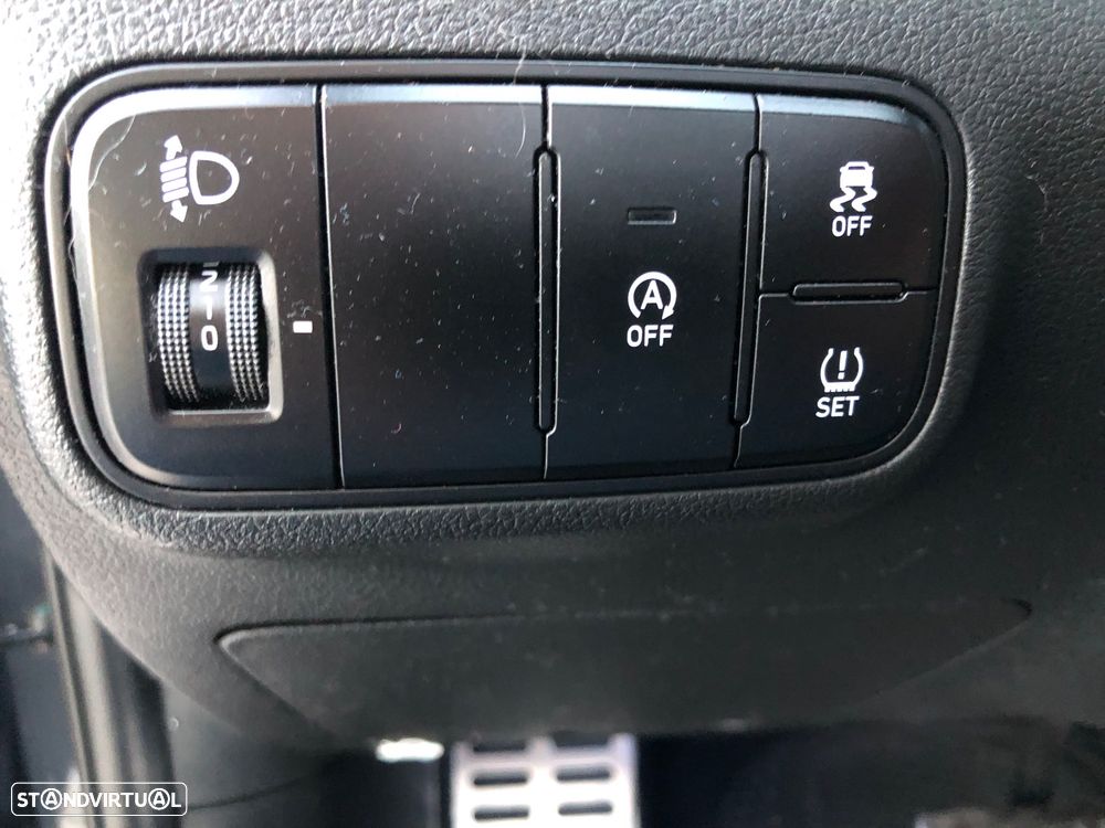 Hyundai Bayon 1.0 T-GDi Premium DCT - 40