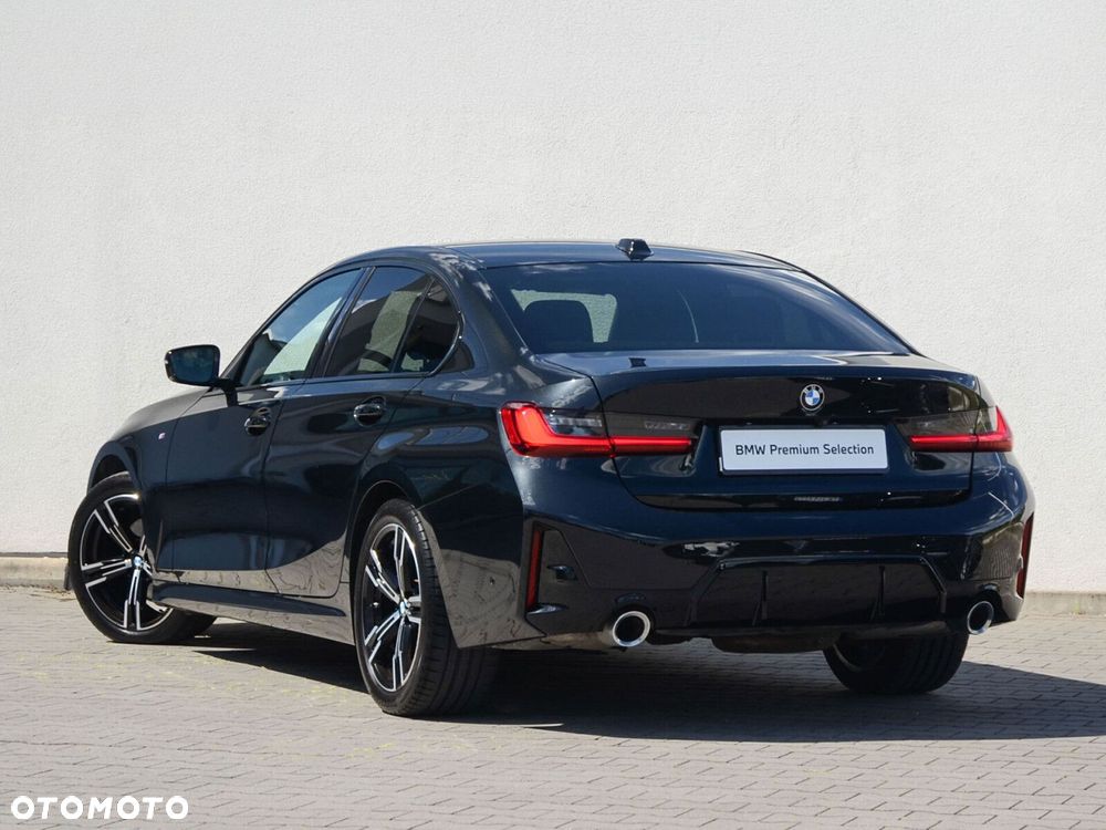 BMW Seria 3 320d xDrive mHEV M Sport - 10