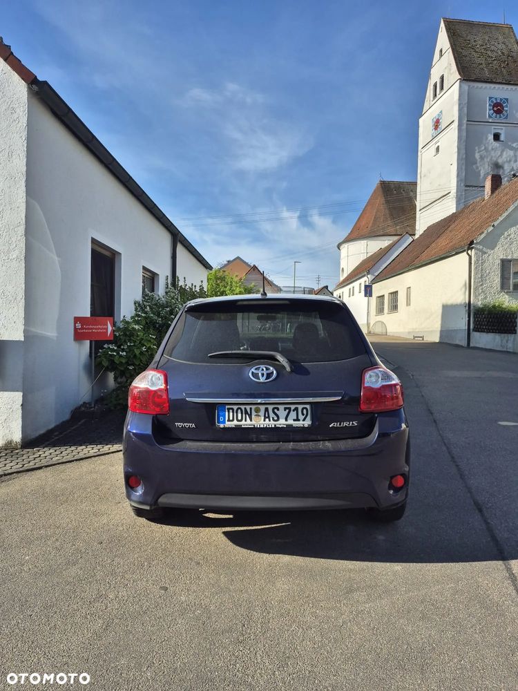 Toyota Auris 1.6 Valvematic Life - 6