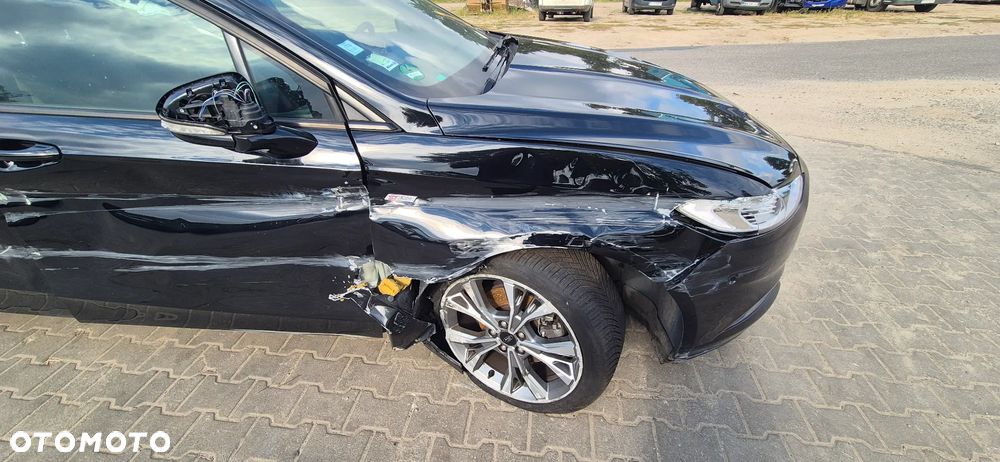 Ford Mondeo 1.5 EcoBoost ST-Line X - 13