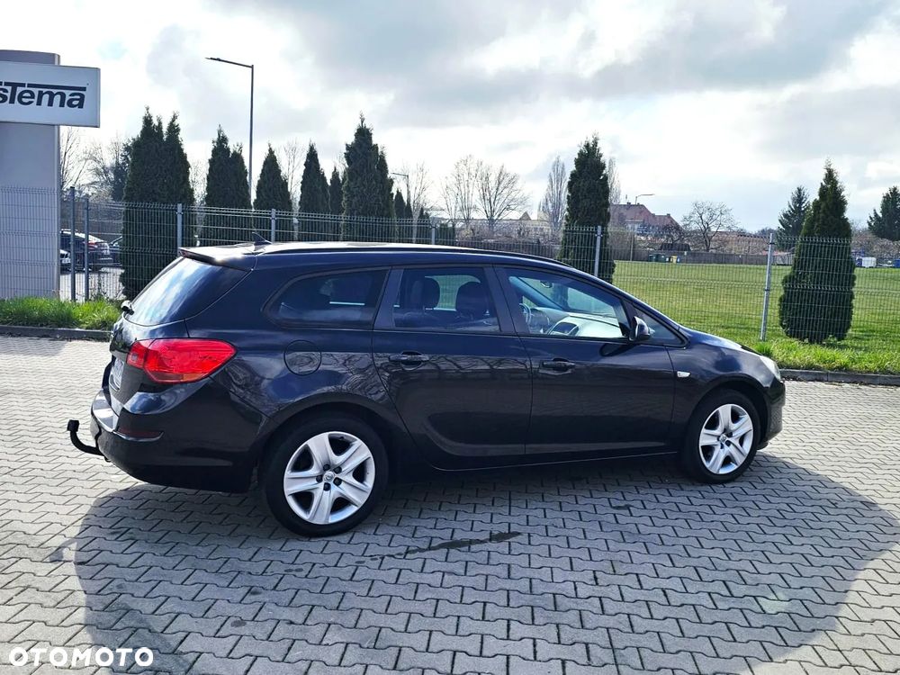 Opel Astra 1.4 T Sport - 9