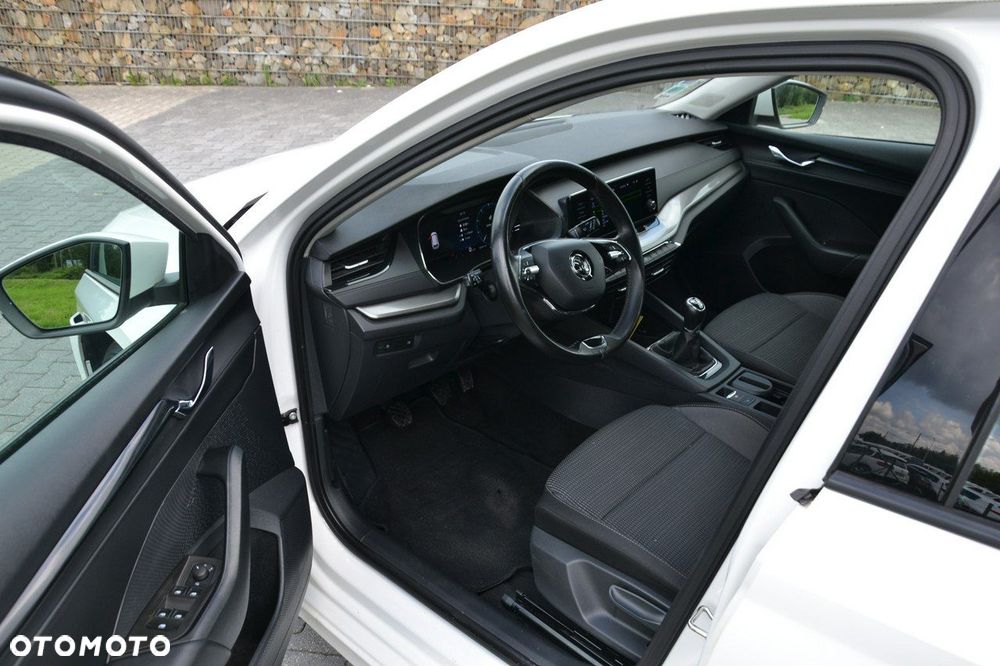 Skoda Octavia - 10