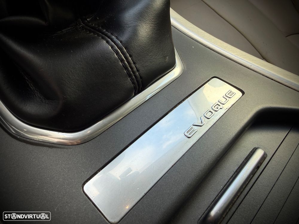 Land Rover Range Rover Evoque 2.2 eD4 Prestige - 30