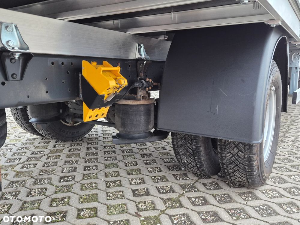 Iveco Daily 70C18 / 35C18 Hi-Matic, Skrzynia 6.10 x 2.30, KAT.B - 6