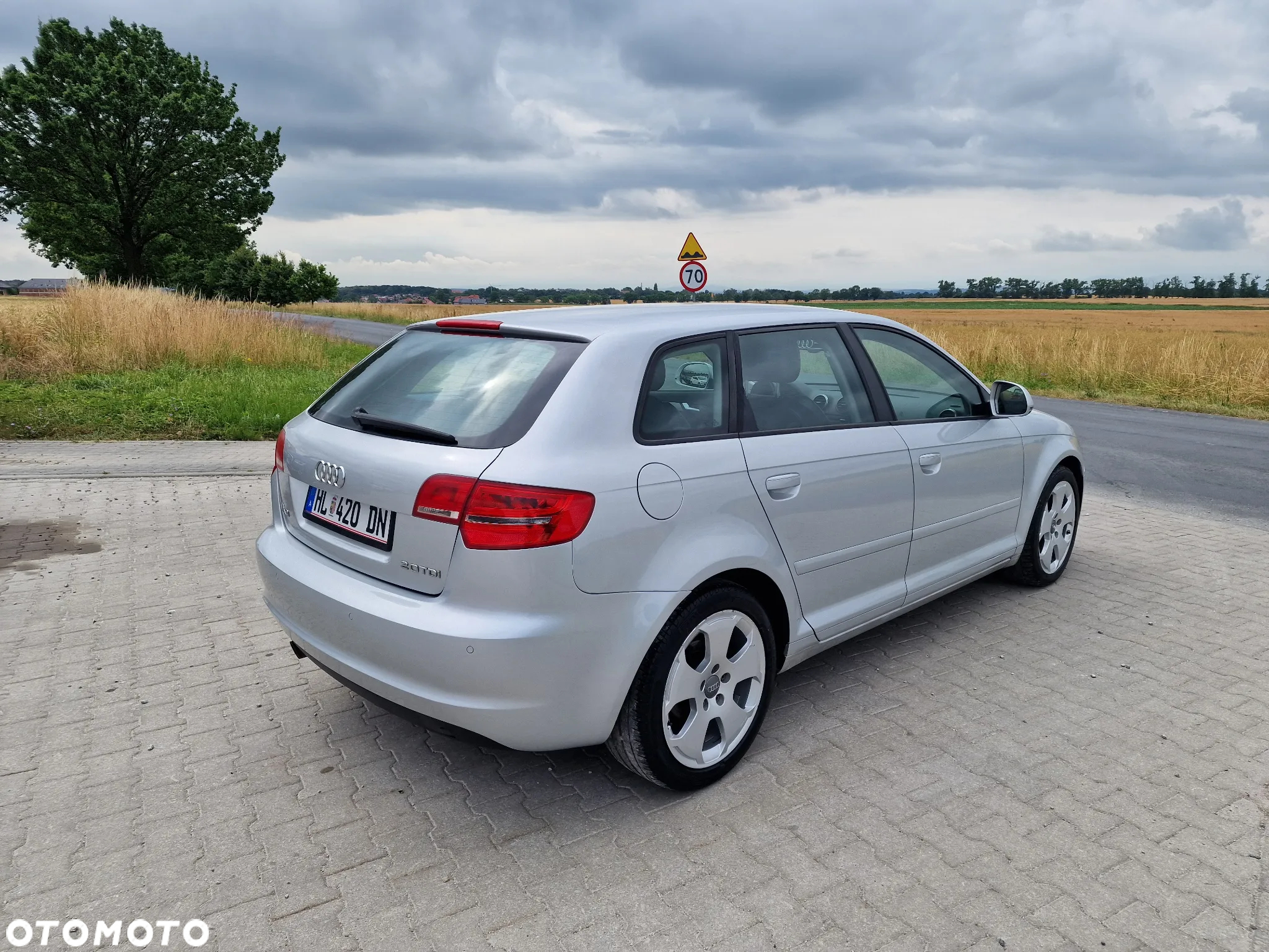 Audi A3 2.0 TDI Sportback DPF Attraction - 10