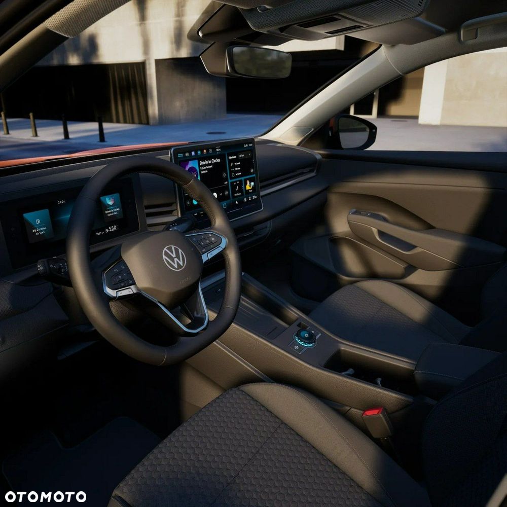 Volkswagen T-Roc - 11