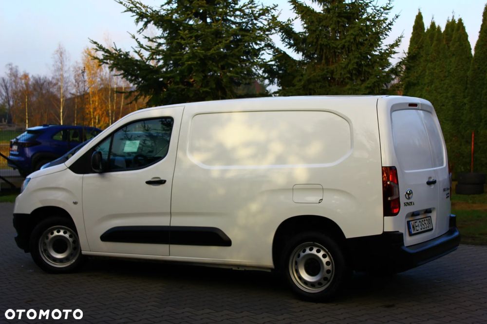 Toyota Proace City CHŁODNIA 1.5D-4D 102KM LONG L2 3 Osobowy - 5
