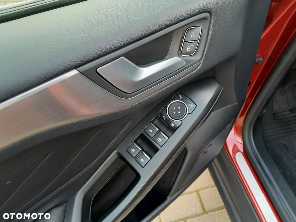 Ford Focus 1.0 EcoBoost Start-Stopp-System ACTIVE DESIGN - 10