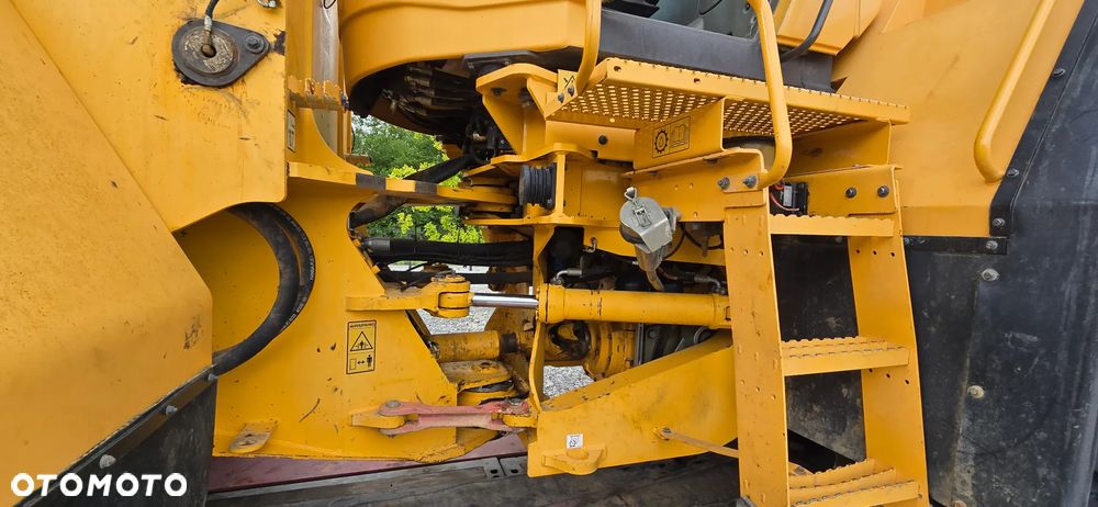 Volvo L150F - 16