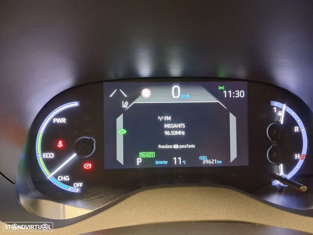 Toyota Yaris Cross 1.5 HDF Comfort Plus - 23