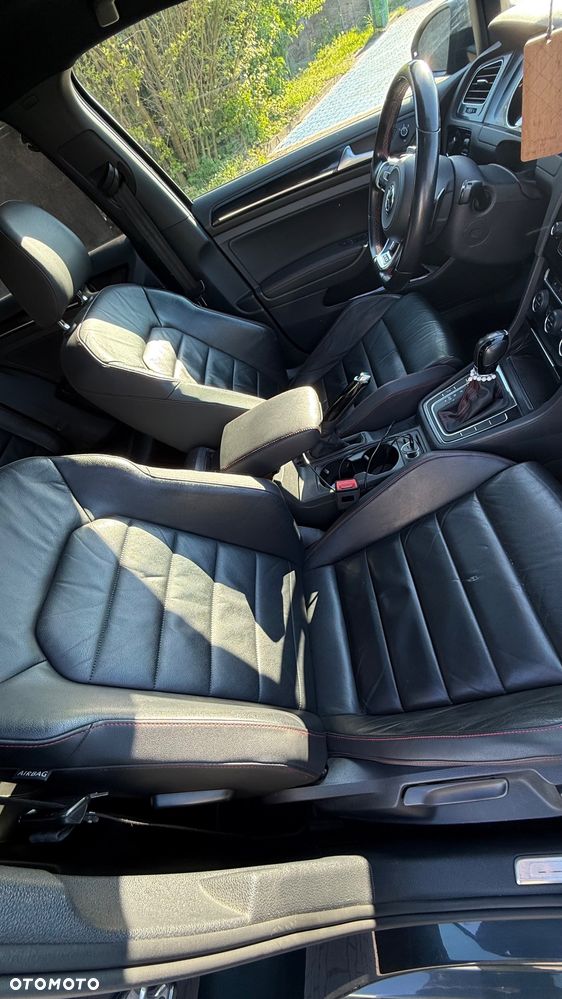 Volkswagen Golf 2.0 TSI BMT GTI DSG - 17