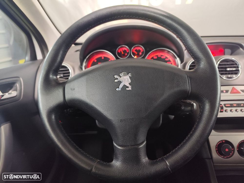 Peugeot 308 HDi FAP 90 Tendance - 8