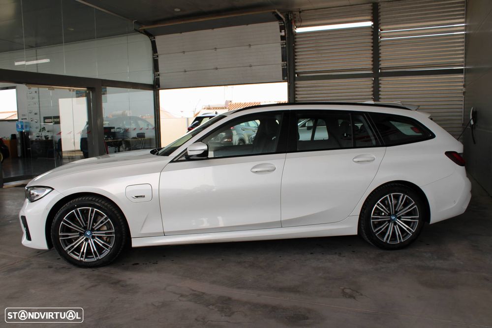 BMW 330 e Pack M Auto - 3