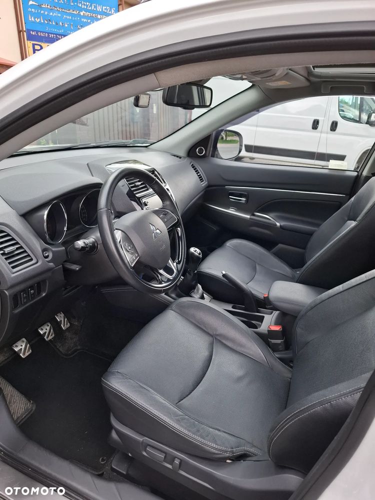 Mitsubishi ASX 1.6 Instyle - 12
