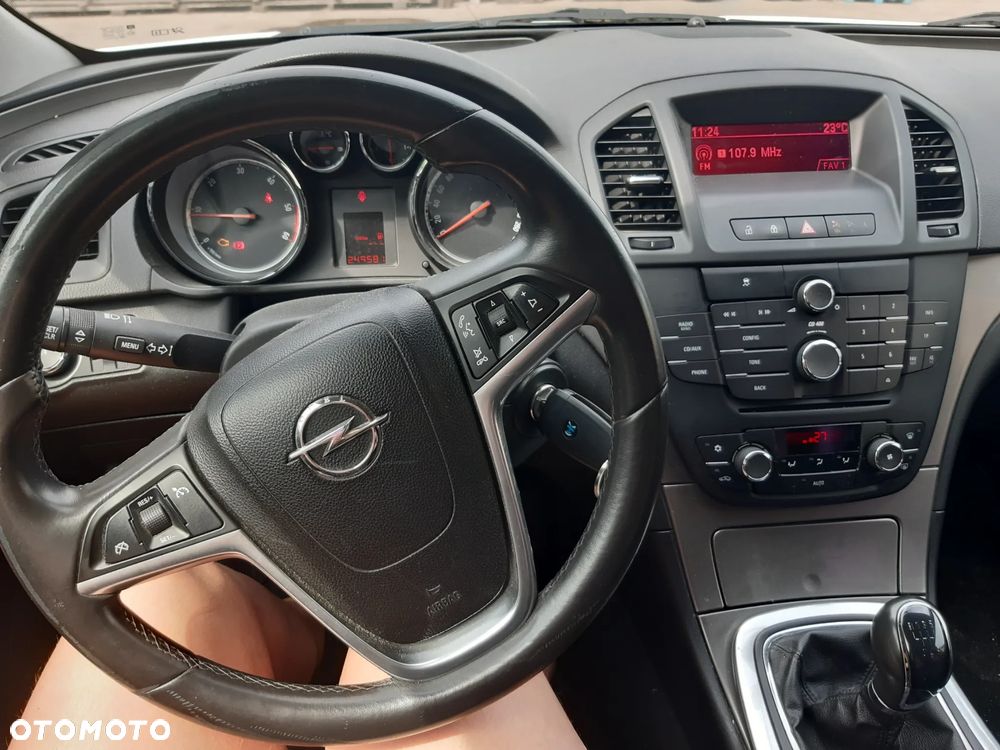 Opel Insignia 2.0 CDTI - 8