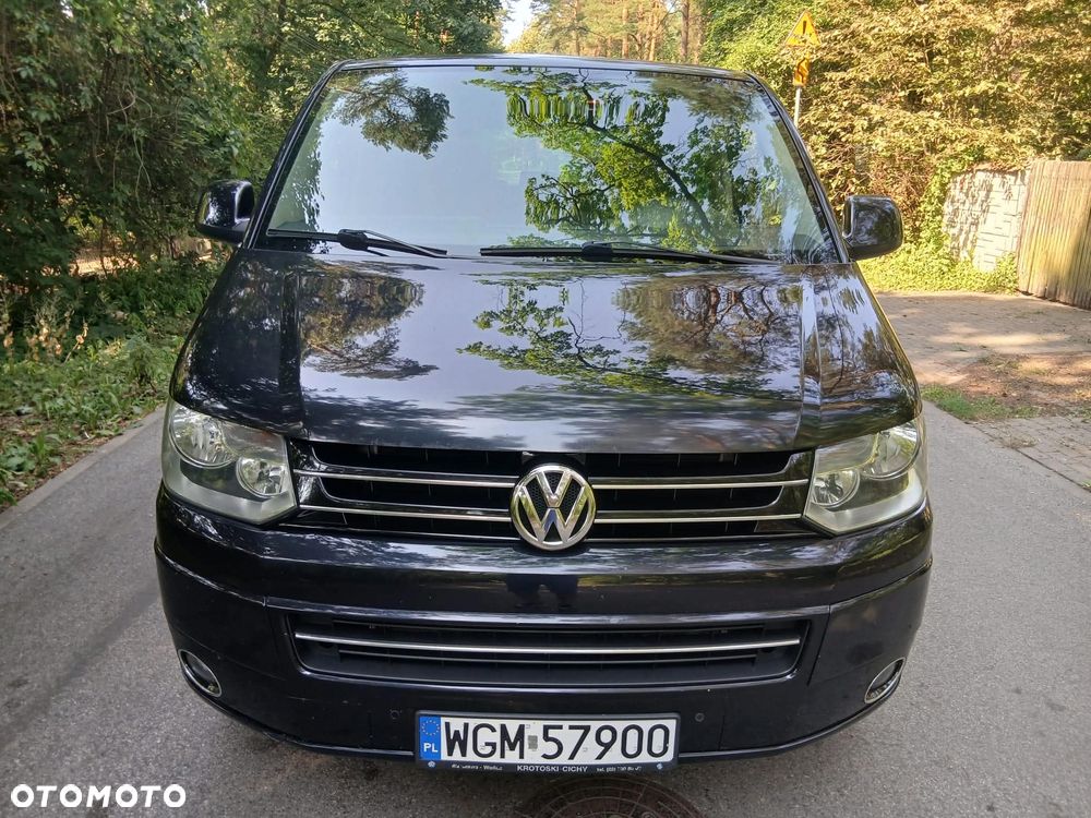 Volkswagen Multivan - 2
