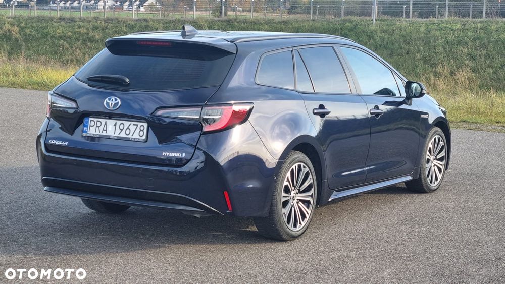 Toyota Corolla 1.8 Hybrid Comfort - 8