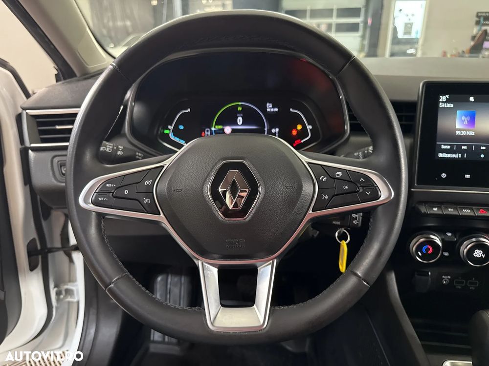 Renault Clio - 16